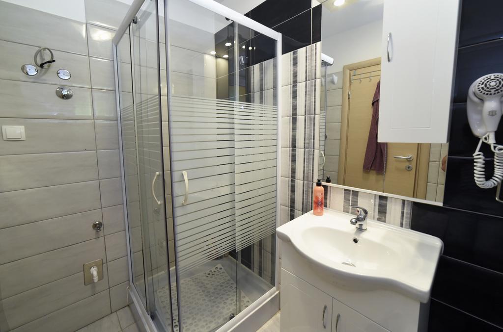 Apartments Rudy Ядраново Екстер'єр фото