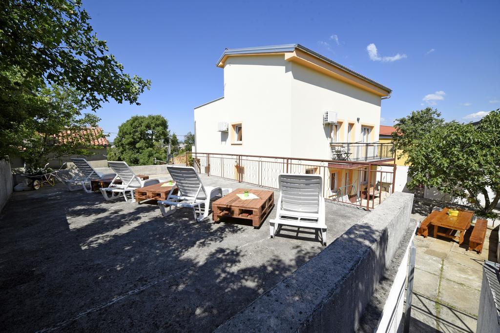 Apartments Rudy Ядраново Екстер'єр фото