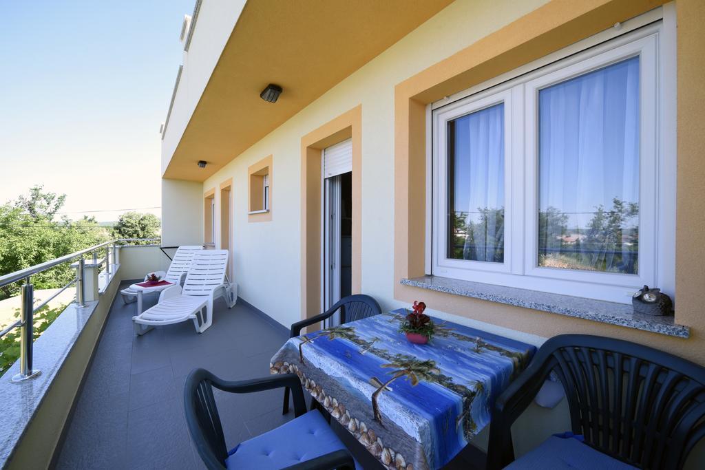 Apartments Rudy Ядраново Екстер'єр фото